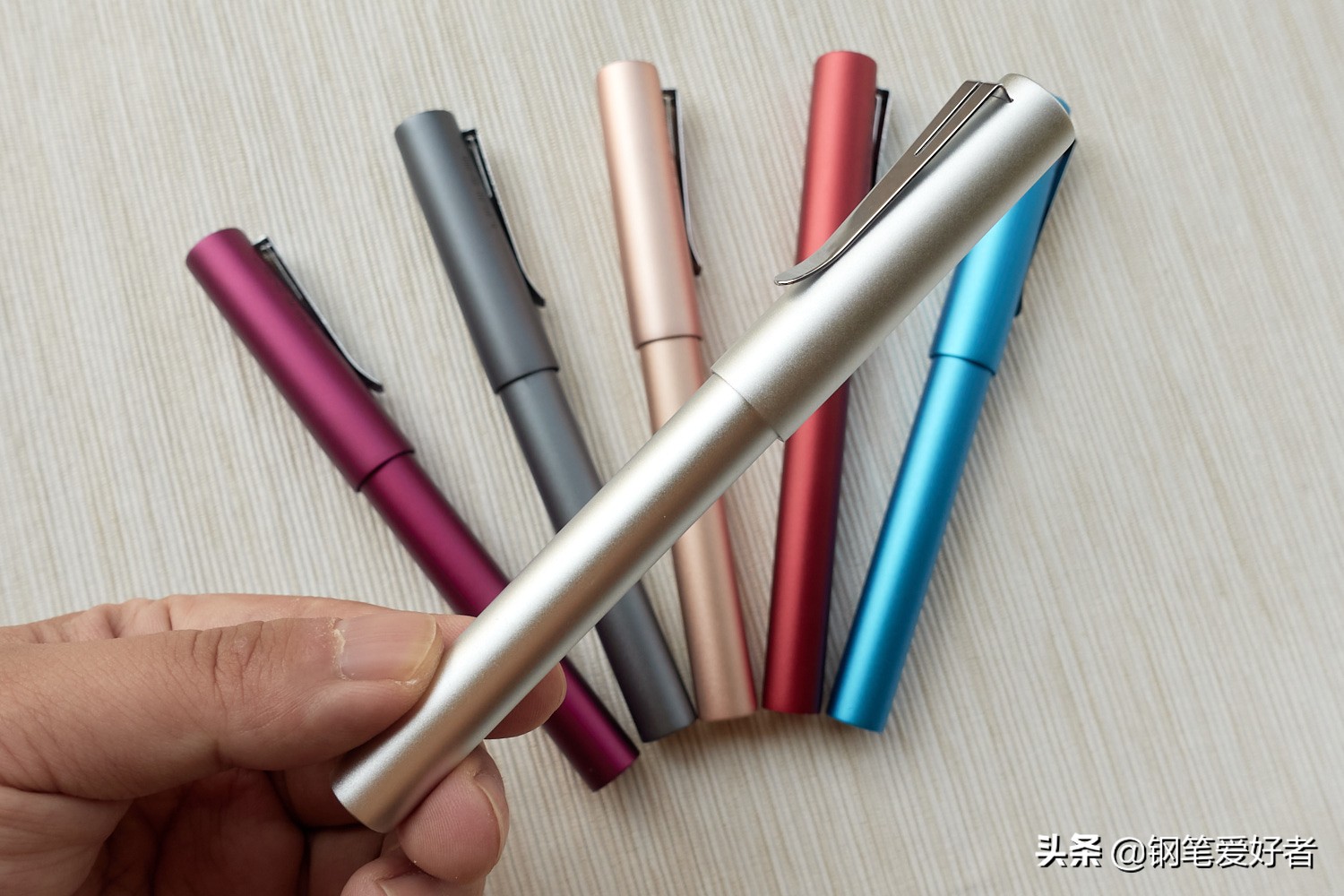 钢笔金笔推荐,钢笔金毫明尖推荐