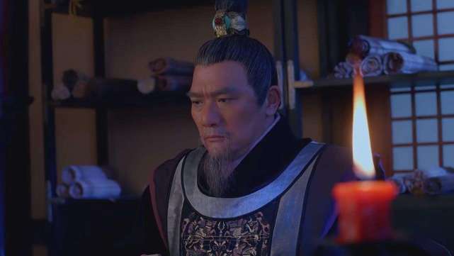 李世民死后把武媚娘送哪里了,李世民死前让位给武则天