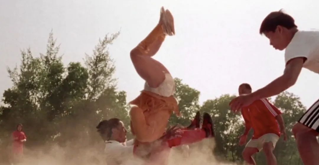 周星驰少林足球当年有多火,周星驰电影少林足球有多火