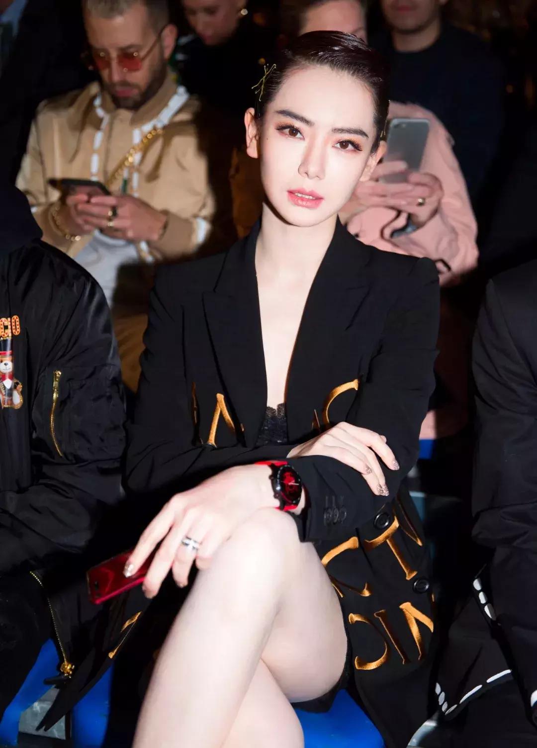 戚薇面部护肤方法,戚薇皮肤护理