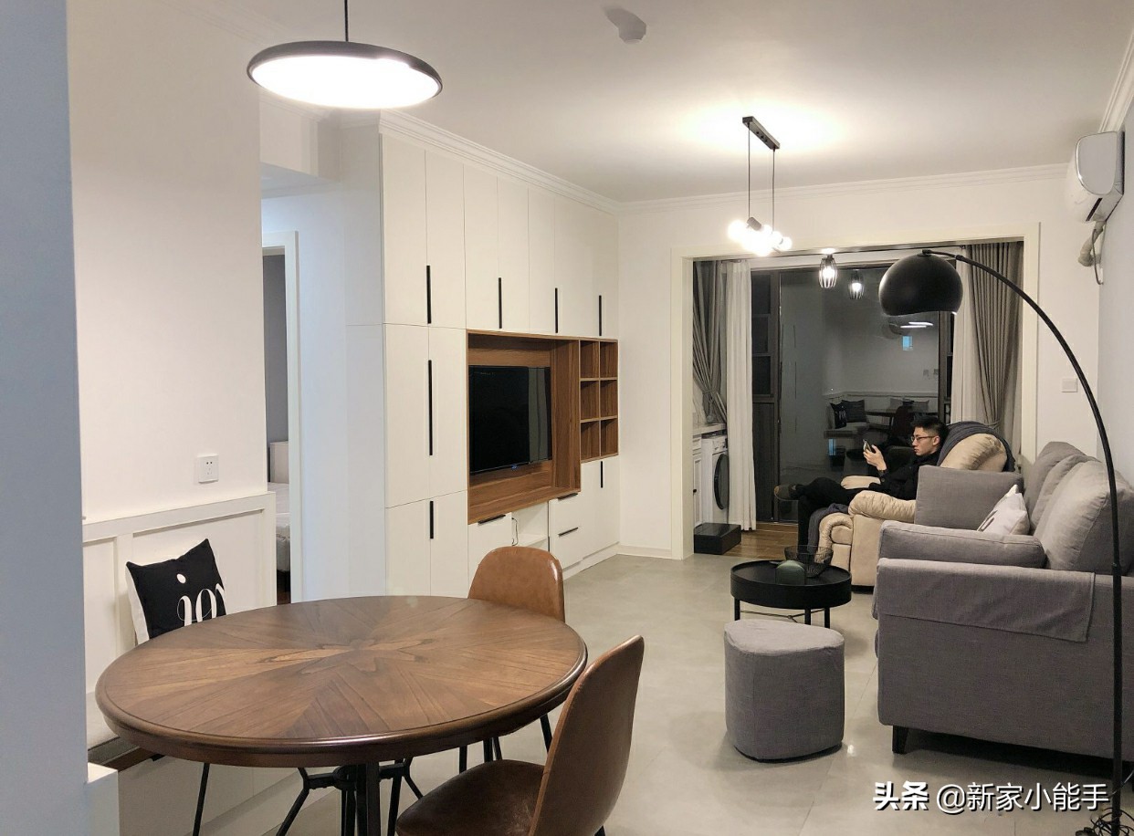 小面积房子客厅电视墙的设计,经济实用的小户型电视墙