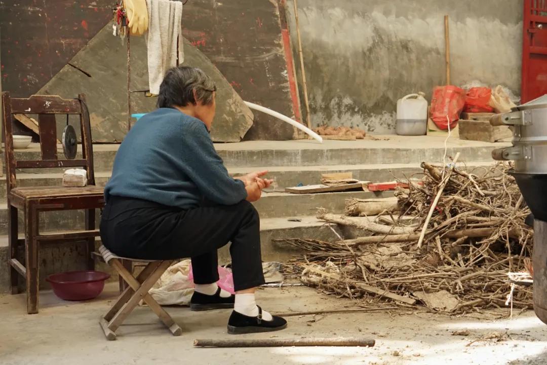 师父愿您一切安好,师父祝贺一切安好