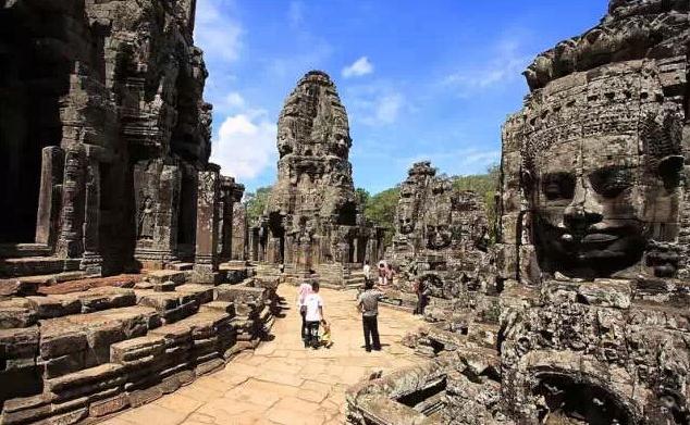 没钱旅游全世界,适合穷游的20个国家