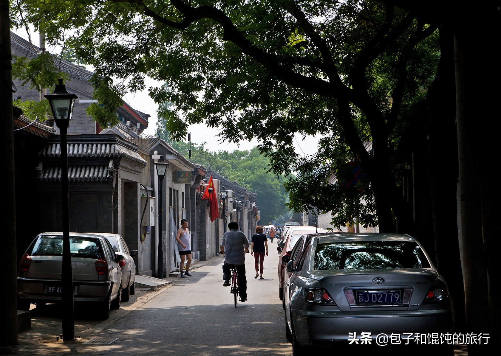 闅愯棌鍦ㄨ儭鍚岄噷鐨勫洓鍚堥櫌,闅愯棌鍦ㄥ洓鍚堥櫌閲岀殑绮鹃洉鎷遍棬