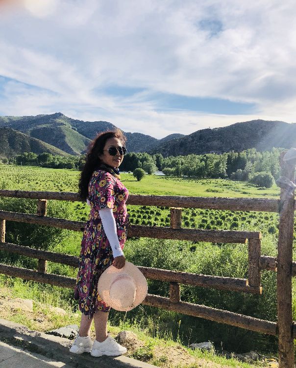 新疆天路可可托海,坐大巴从新疆去哈萨克斯坦