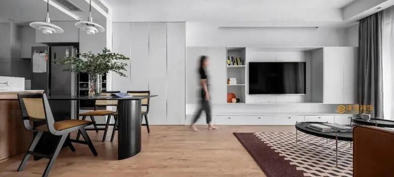 人物十年历程实录,《人物记》