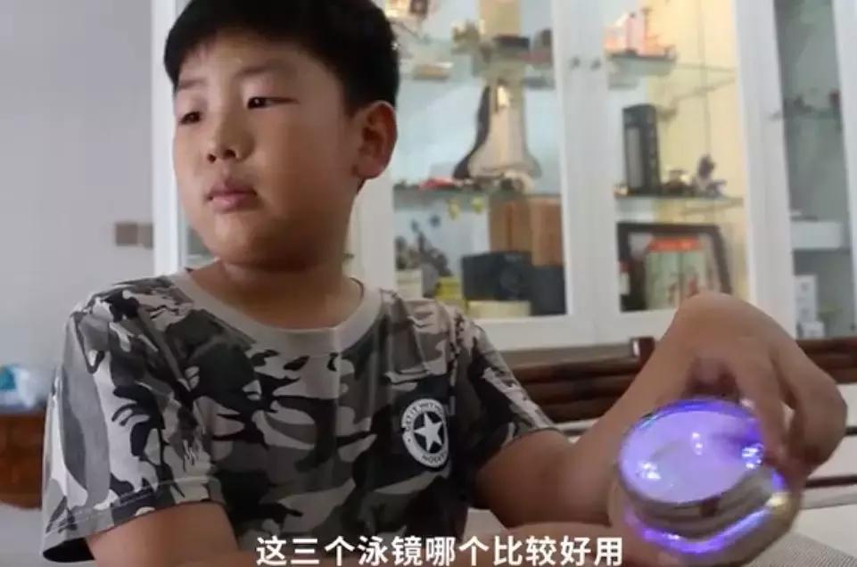 三个中产娃的暑假：每个孩子至少5个兴趣班，总开销4-8万