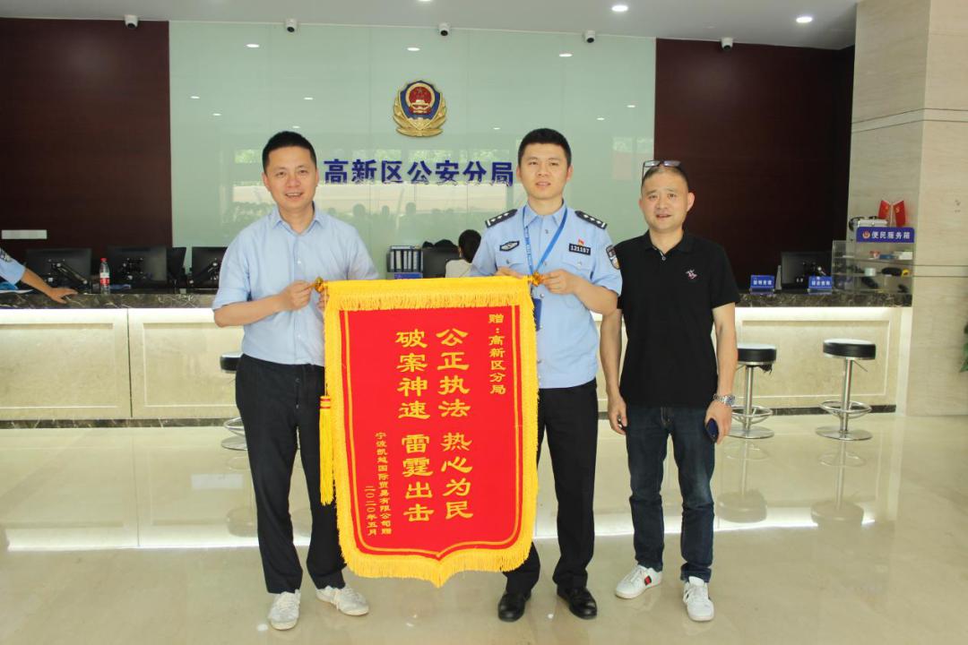 2天挣了600块钱,2天收入1800