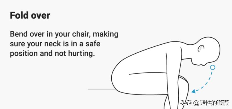 中国人说拉筋，外国人说拉伸，脖子疼后背僵，这样拉一拉可以搞定