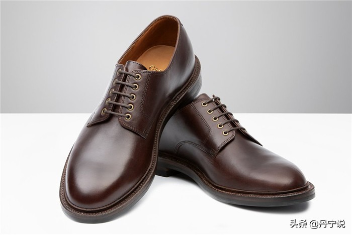 如何选购一双好的德比鞋呢？推荐100-1000美元之间的五款