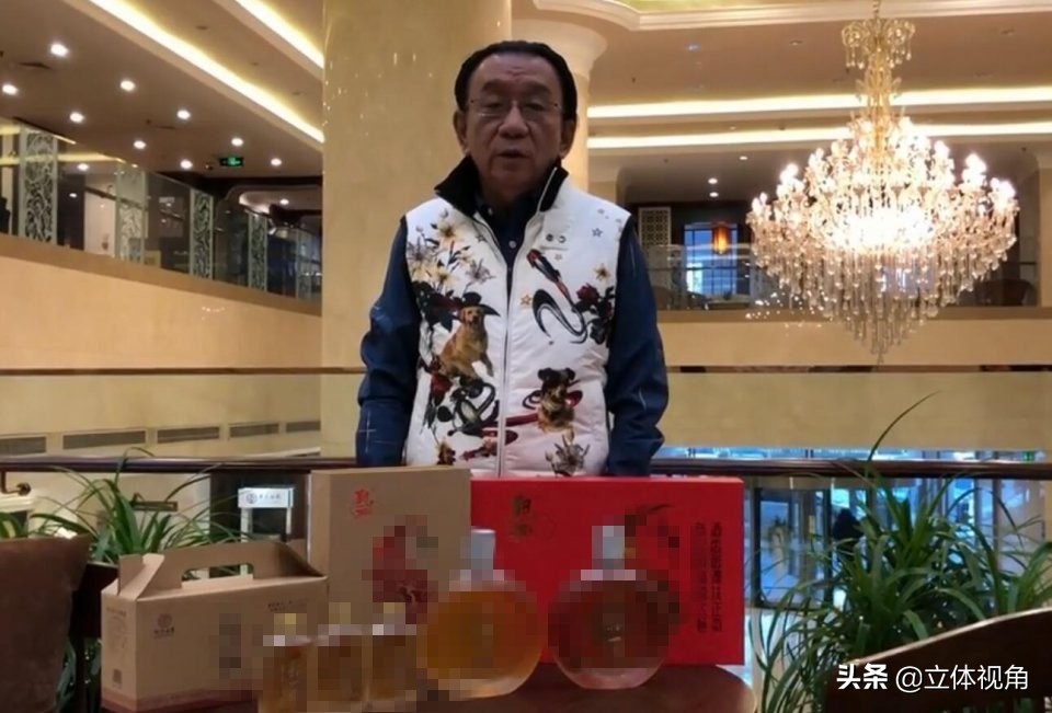 侯宝林儿子侯耀华还在吗,侯宝林徒弟调侃侯耀华