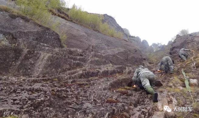 100张中国海防巡逻图,看哭了盘点中国军人的戳泪瞬间