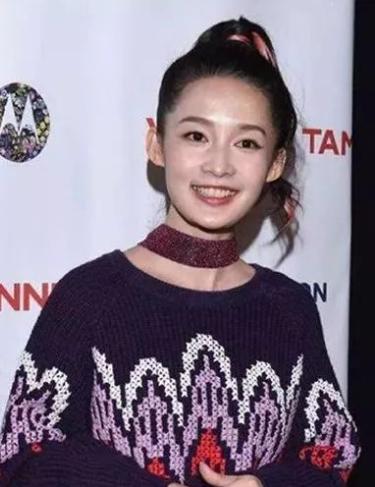 杨颖和姚晨演技,姚晨和杨颖谁的嘴巴大