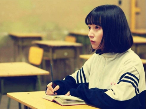 大学生活费给多少合适?大一学生:每月3000,大四学生:每月500