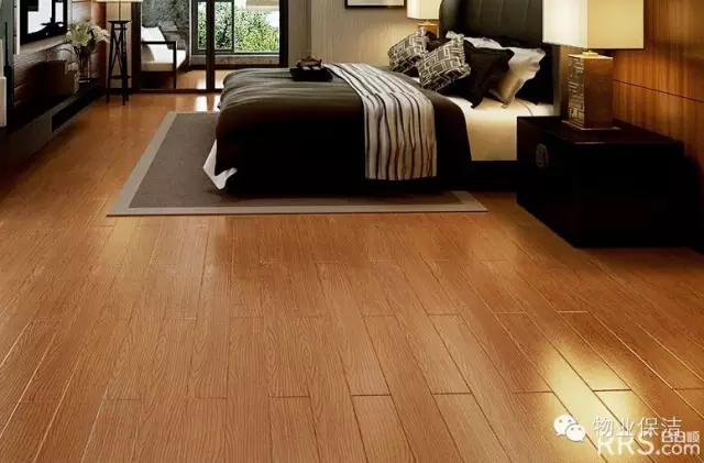 退蜡如何操作,落蜡的正确方法和注意事项