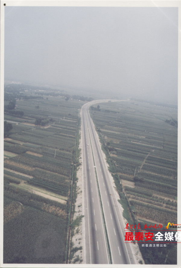 一条条公路,一条条公路纵横交错