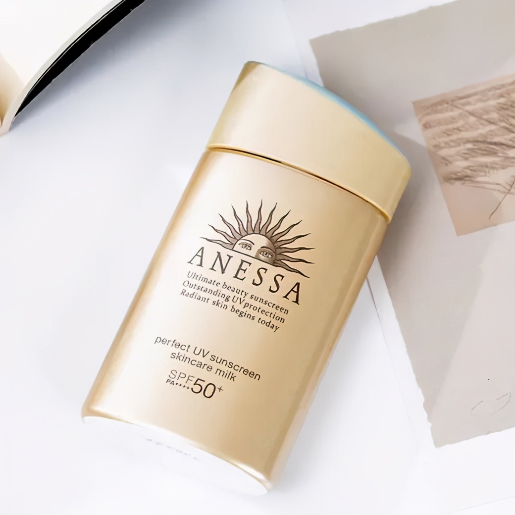 安耐晒不防汗,安耐晒不提亮