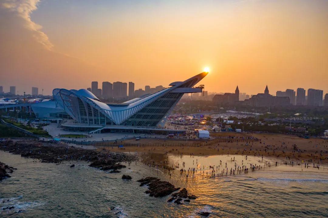 青岛西海岸金沙滩啤酒城,青岛金沙滩啤酒城简介