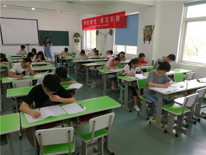 广西理科350分能去哪个二本院校,高三文科350多分报本科吗