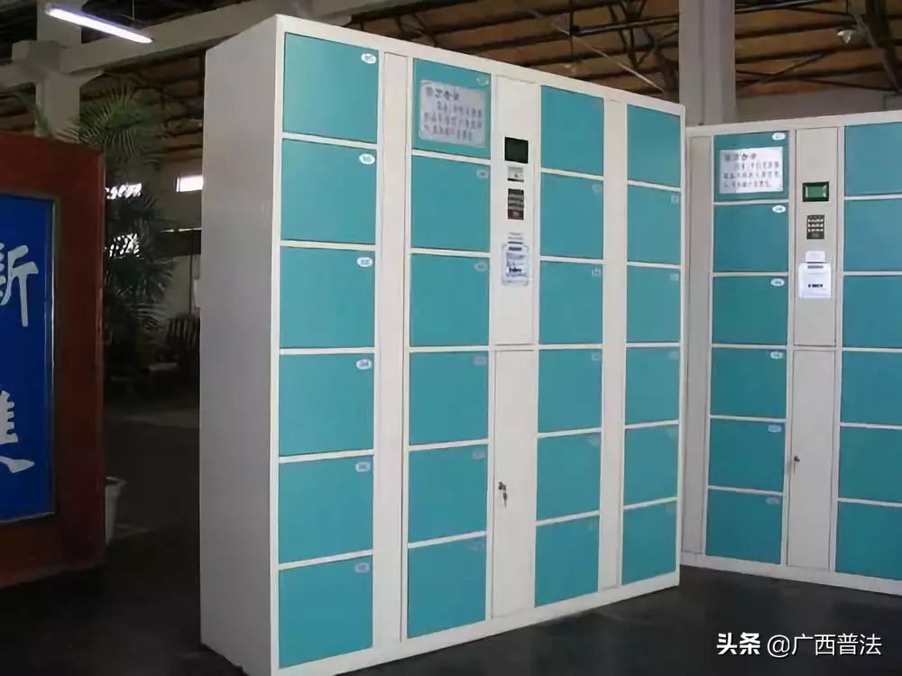 霸王条款无效应按什么赔偿呢,法律霸王条款有效吗