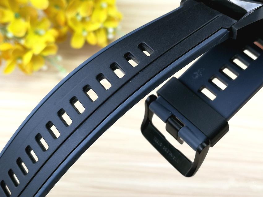 华为watchgt4手表水下测评,华为智能手表watchgt2防水