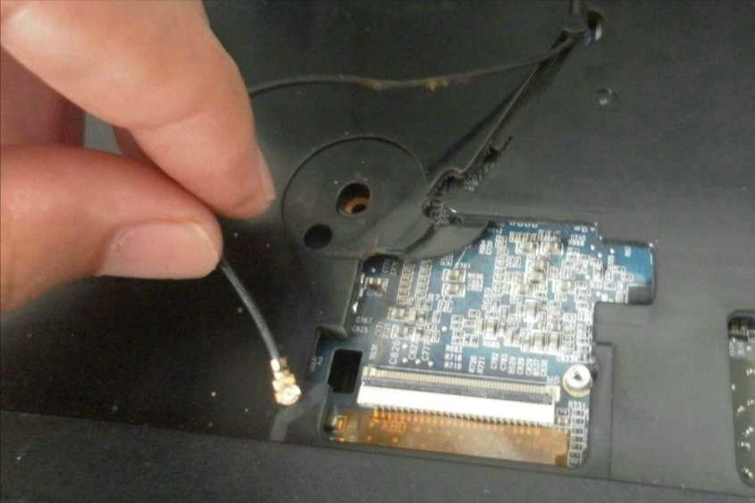 台式电脑显示hdmi无信号怎么解决,电脑主机插上hdmi口显示器无信号