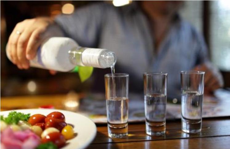 牛栏山红星二锅头销量对比,红星二锅头与牛栏山二锅头谁更好