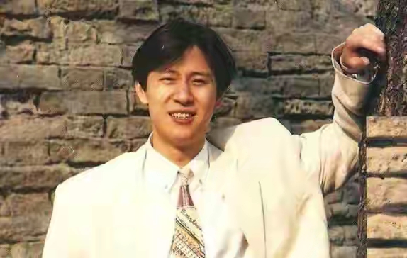 明星那英的婚姻及子女状况,歌手那英和高峰结婚了吗