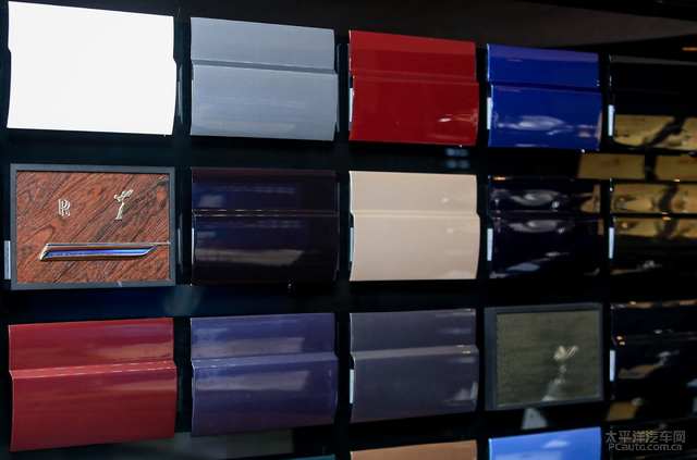 试驾劳斯莱斯曜影2020款,试驾劳斯莱斯幻影2022新款