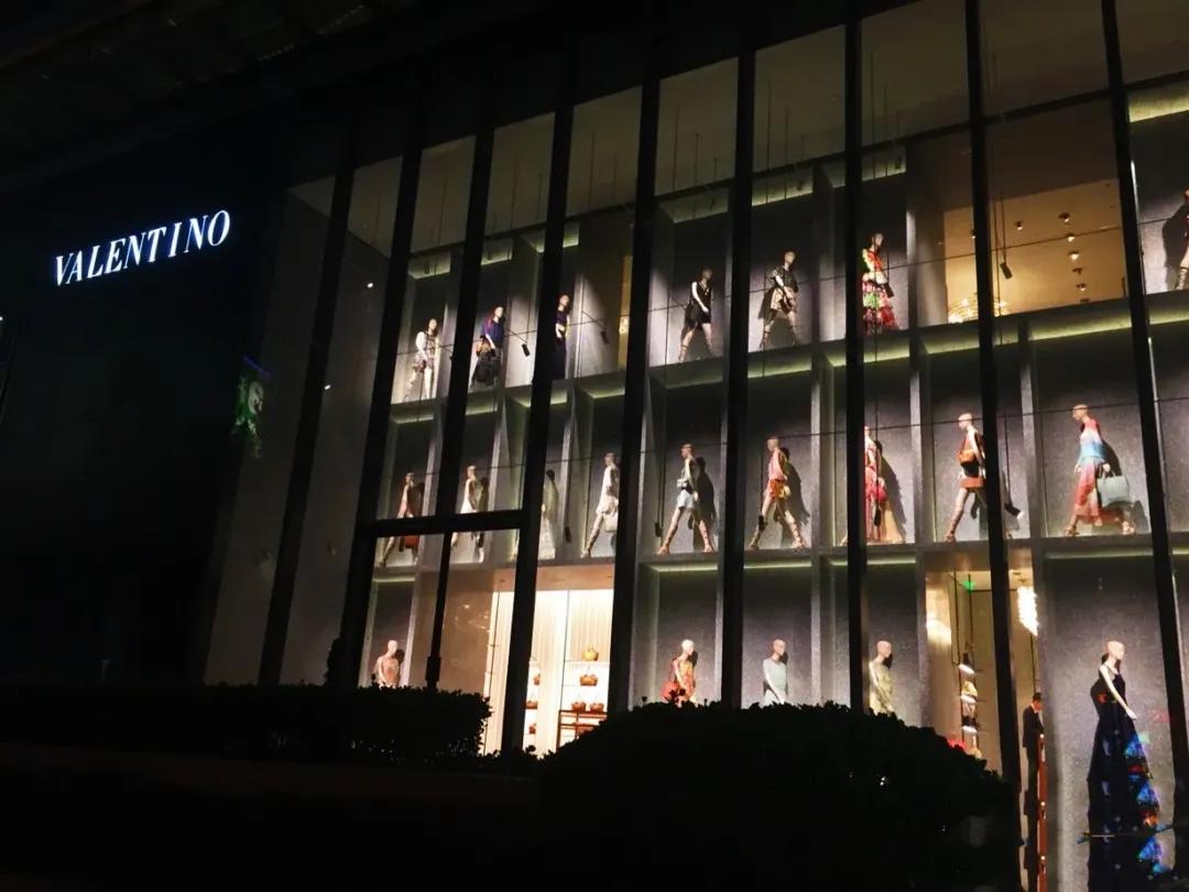 上海外滩十大奢侈品店,魔都奢侈品一条街