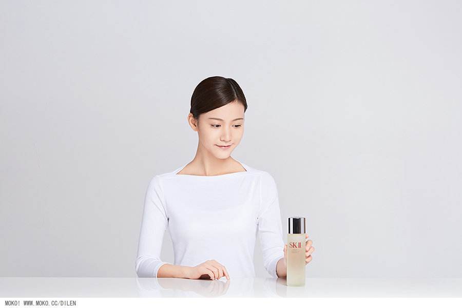 神仙水sk2明星随行,sk2神仙水明星代言