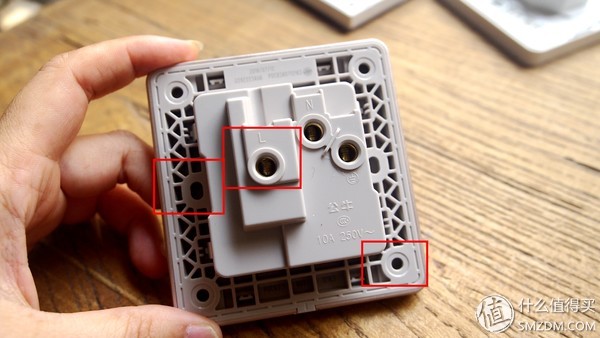 无边框开关插座,无边框开关插座拆解