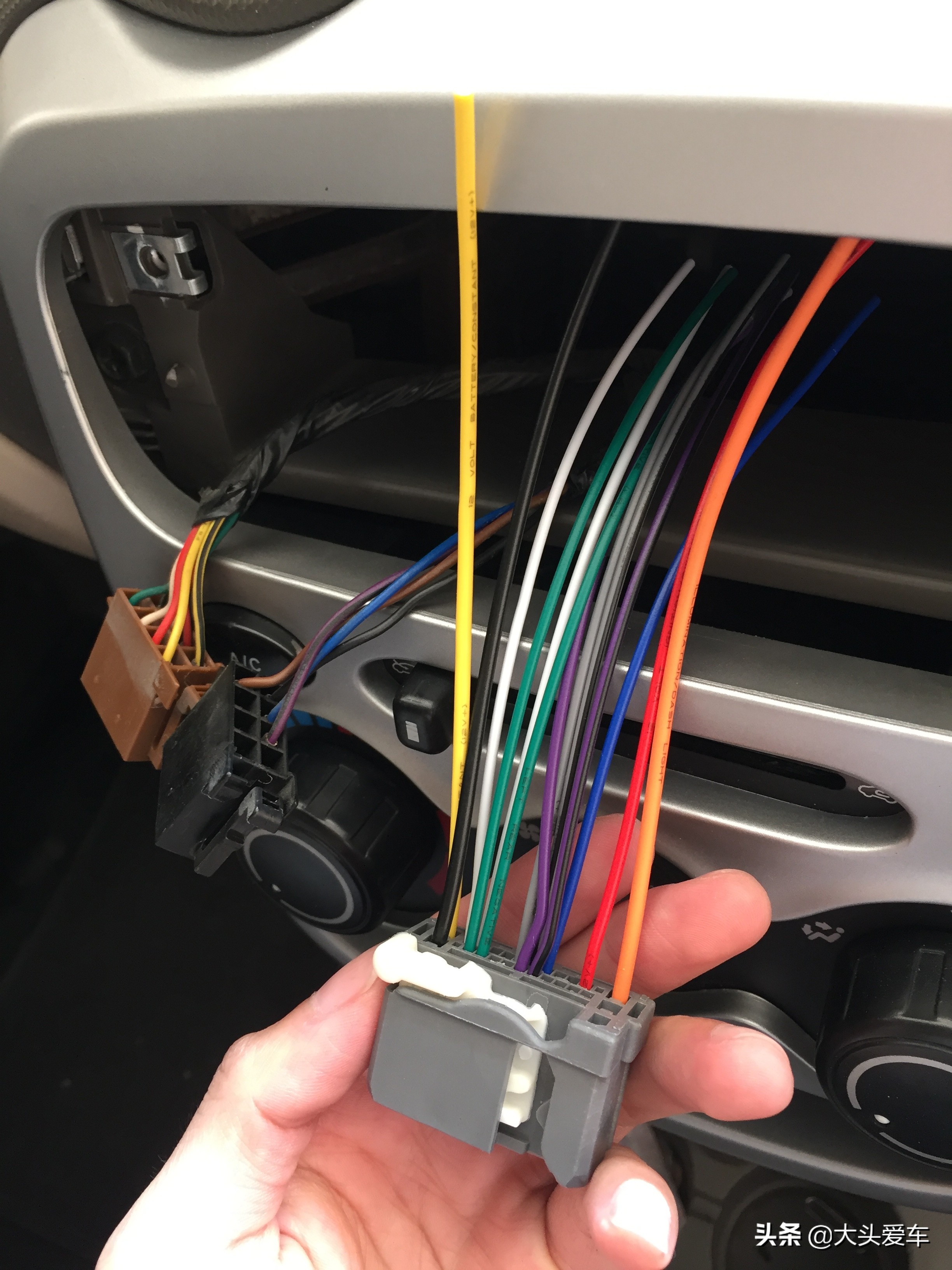 12年奔奔mini换收音机,长安奔奔mini收音机怎么用