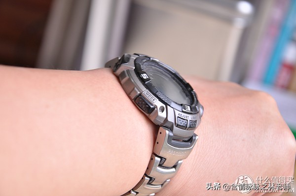 卡西欧ef130佩戴效果,卡西欧登山表日常佩戴好看吗