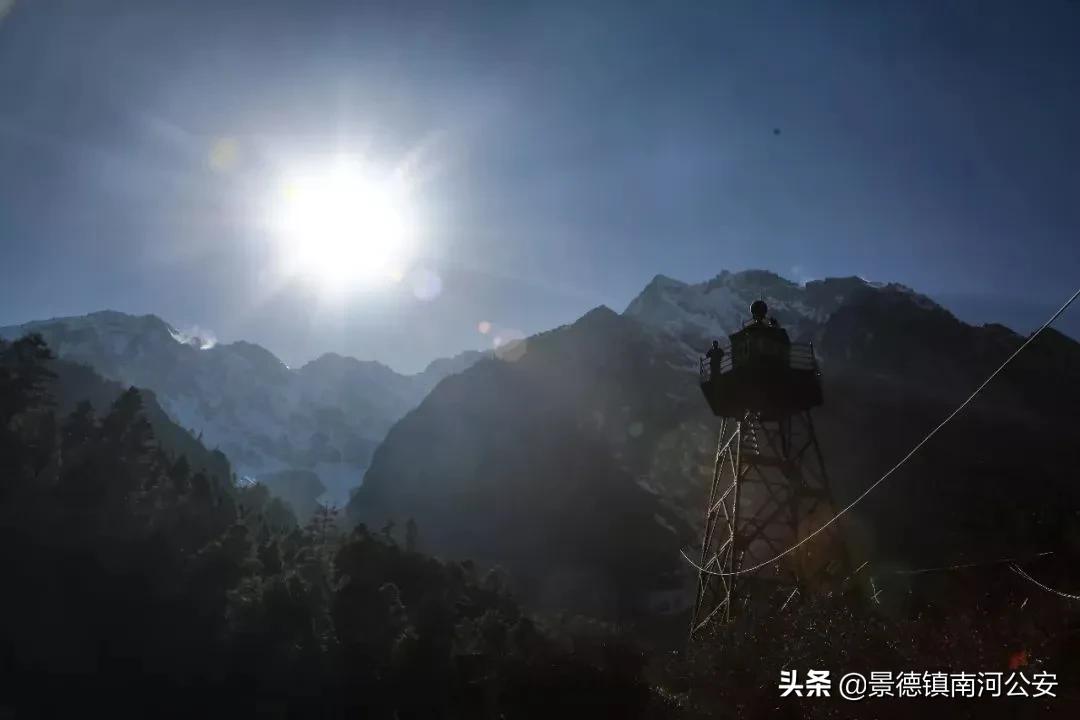 四级军士长破格提干担任营长,四级军士长可以当排长吗