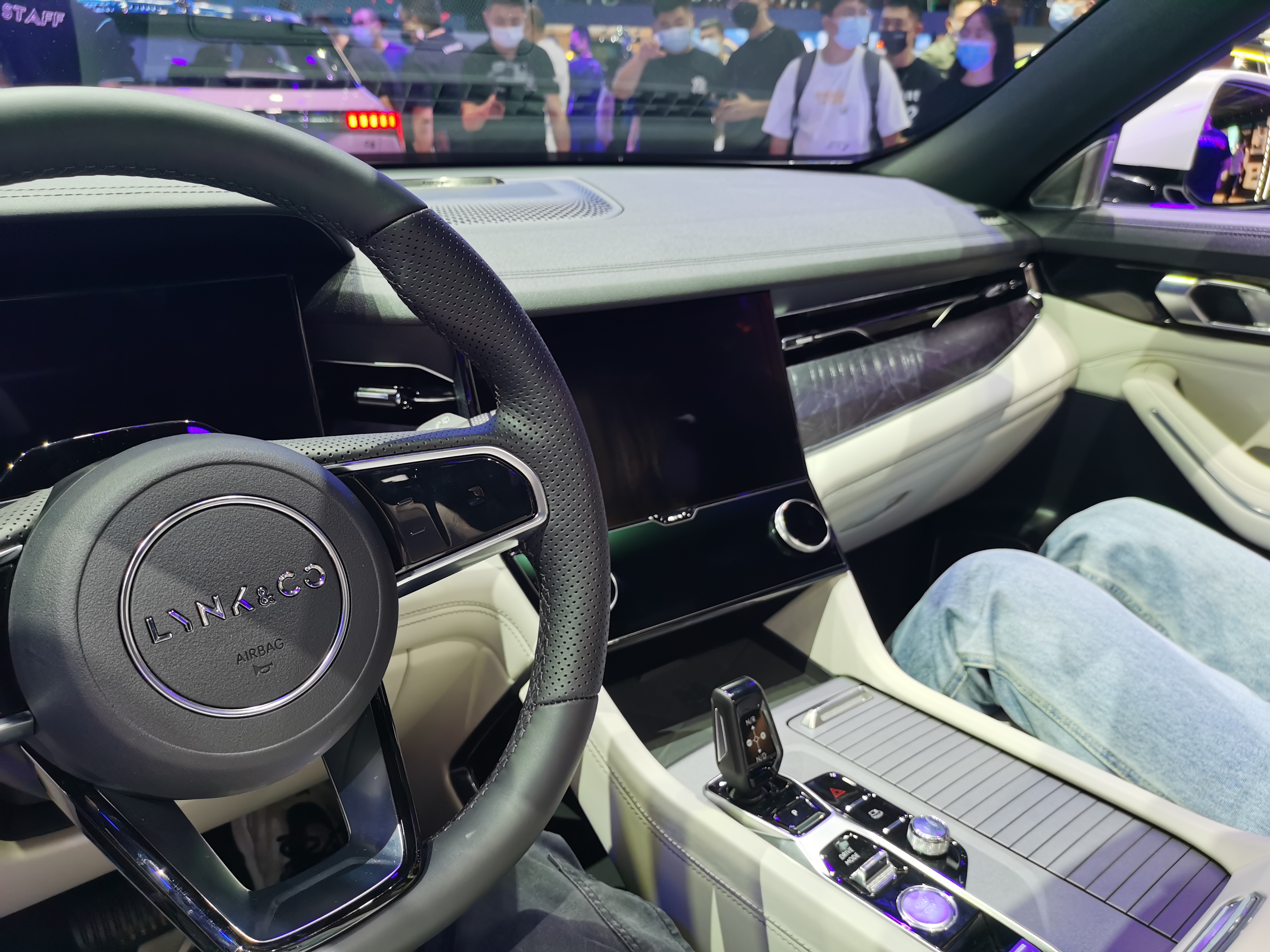 领克09phev和xc90phev区别,领克09音响和沃尔沃xc90音响对比