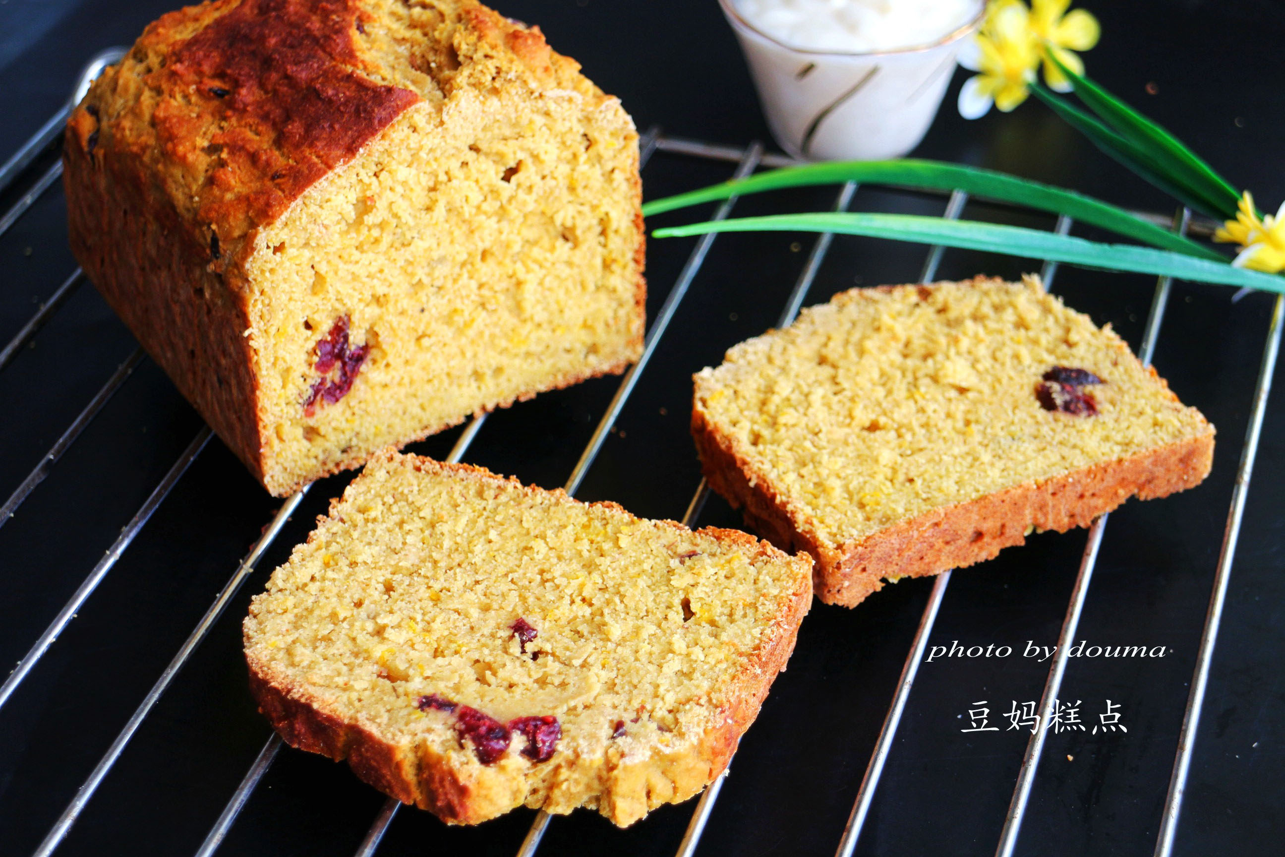 简易无油无糖面包不用揉面,低糖低油又松软的懒人面包