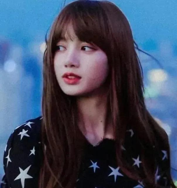 顶风作案女主播账号被封,顶风作案的女明星