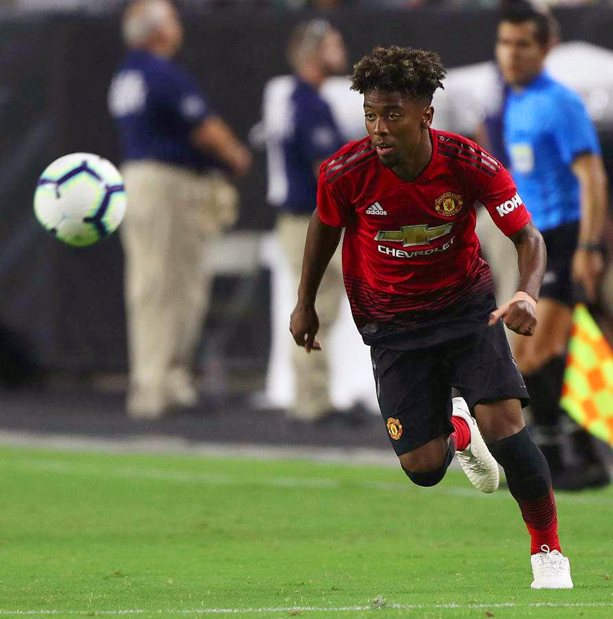 5日凌晨转会:3500万划算曼城签弗兰,1.2亿价太高曼联欲放弃桑乔