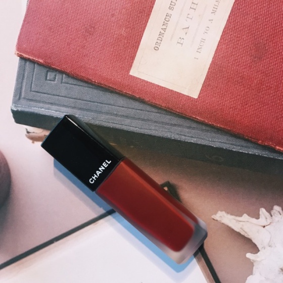 不知道给女生朋友送什么吗？那就送这几款口红吧