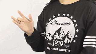 再继续这样弹琴,你的手就要“烂了”