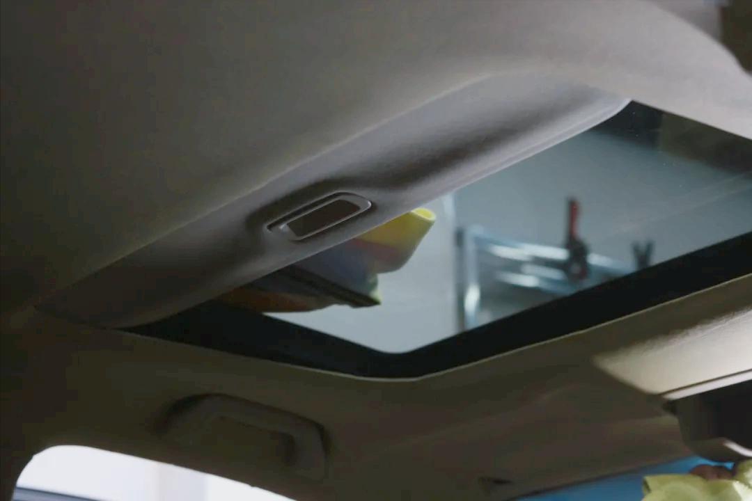 怪兽翻新车,怪兽修车翻新艾力绅