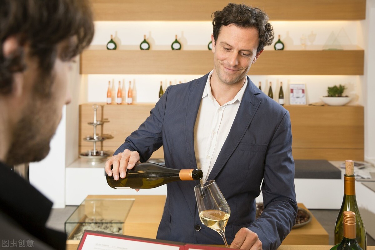 德国有个司令ta姓雷