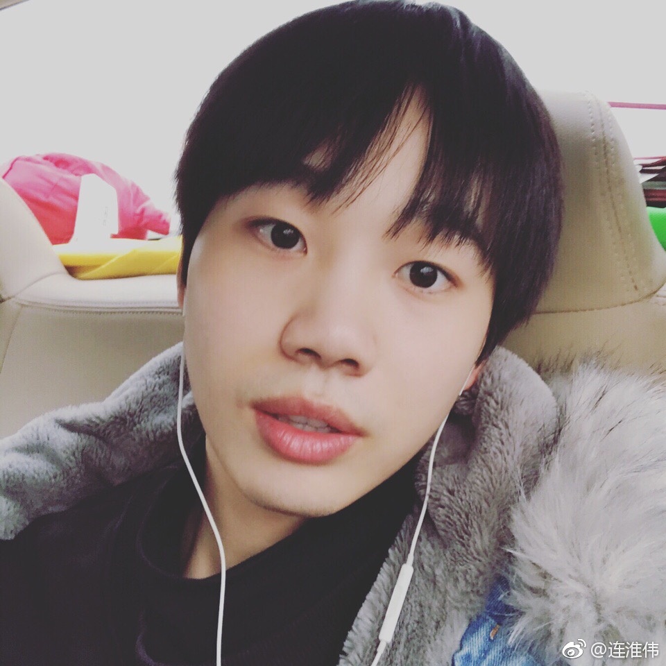 鏄撶儕鍗冪幒鐜嬭仾,鏄撶儕鍗冪幒鍜岀帇鎬濊仾鍚堢収