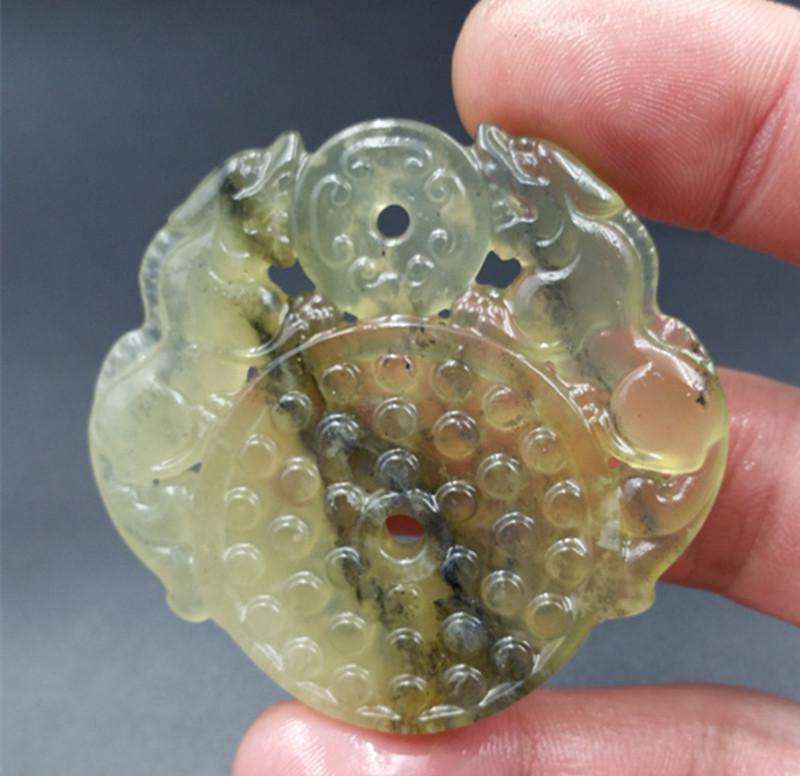 岫玉是什么玉质好吗值钱吗,岫玉玉质最好的是什么料子