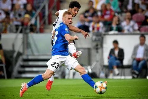 巅峰德国队vs巅峰法国队,法国vs德国双球比赛视频