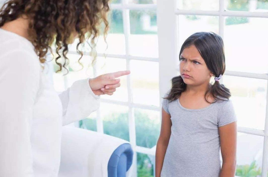 家长经常生气会导致什么后果,家长老发无名火