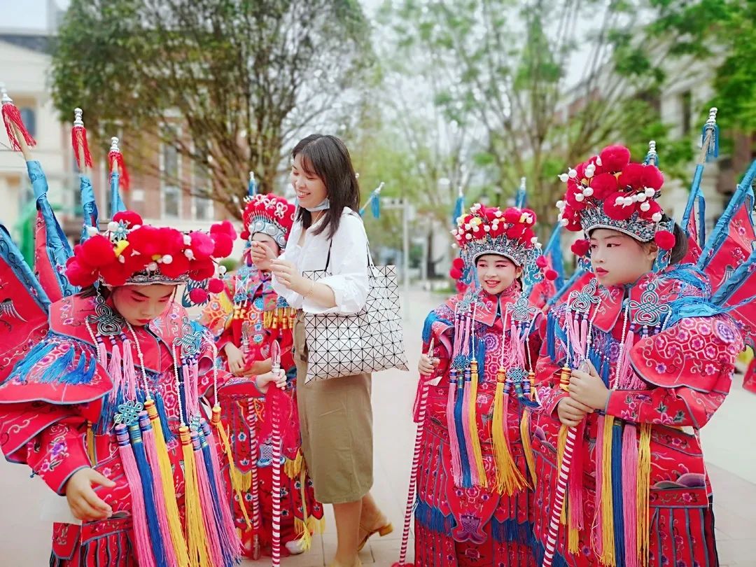 成都市双流区蓝港外国语小学,蓝港外国语小学