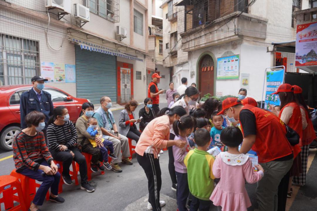 重阳节开展敬老爱老活动的节目,重阳节系列活动之一孝老爱亲