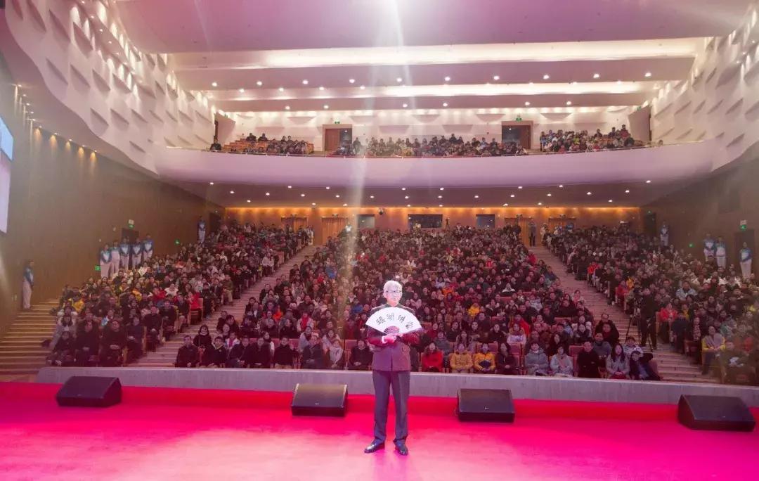 纪连海作客高新区“瑶湖讲堂”，全新解读康乾盛世